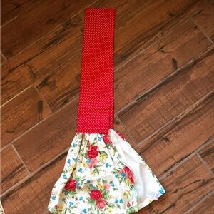 Red‎ Floral Kitchen Scarf New